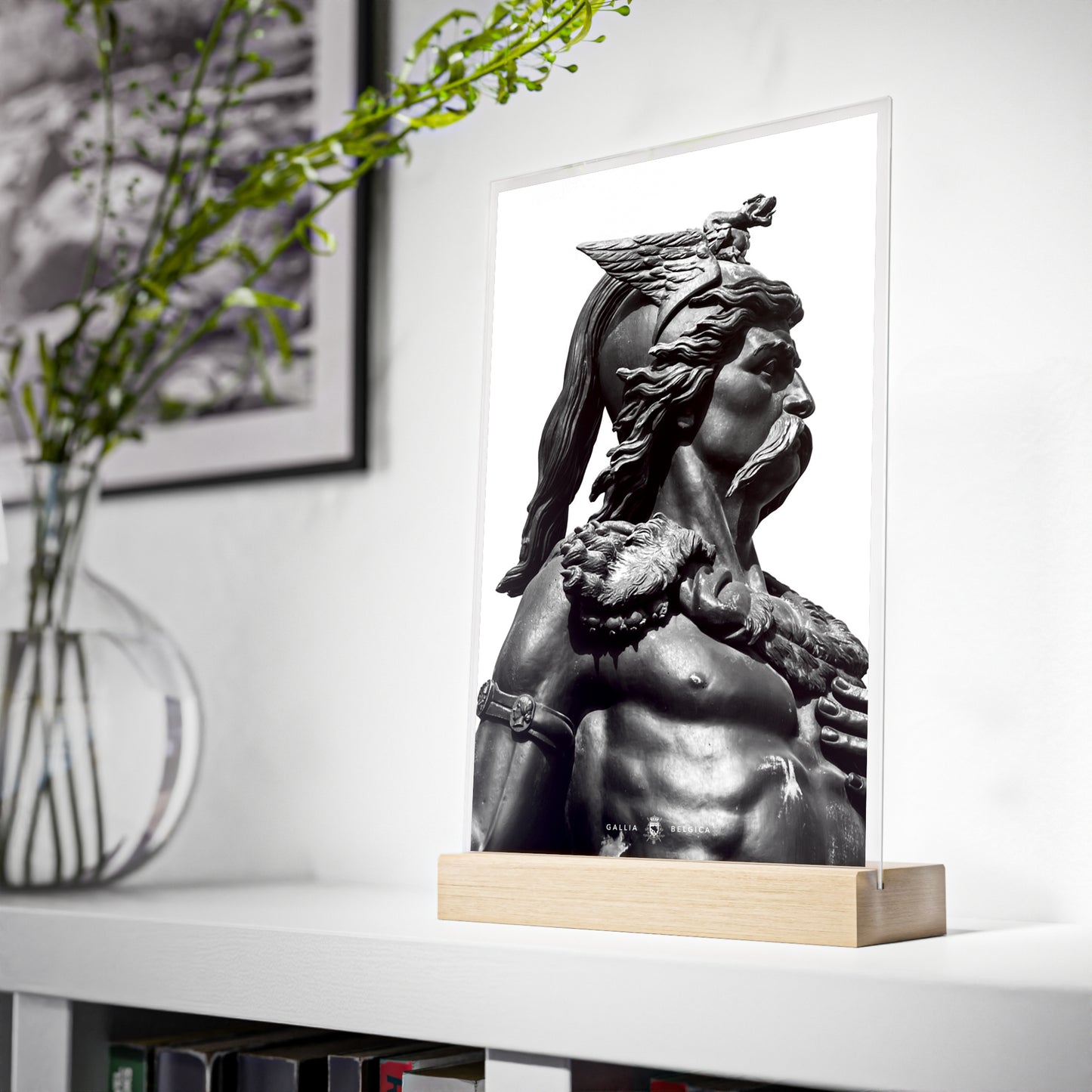 Acrylic Plate "Ambiorix" with Wooden Stand